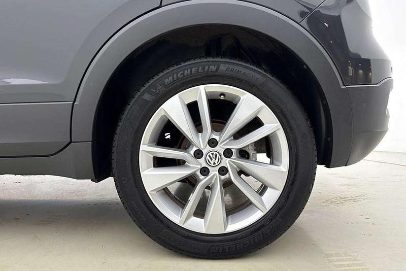 Usado VW T-Cross SE 115 CV (84 kW) 2020 Gris SUV