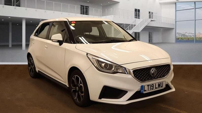 White Used 2019 MG MG3 Excite Hatchback | £8,700 (Fair price) - Image 1/4