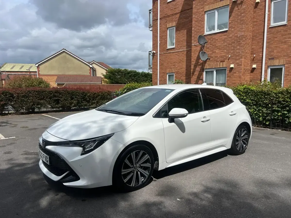 Used Toyota Corolla Design 2022 White Hatchback