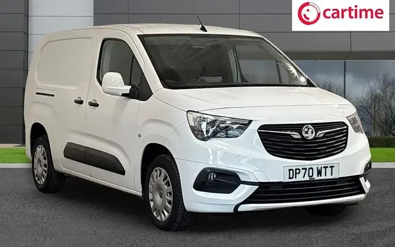 Used Vauxhall Combo Sportive 101 HP (74 kW) 2020 MPV
