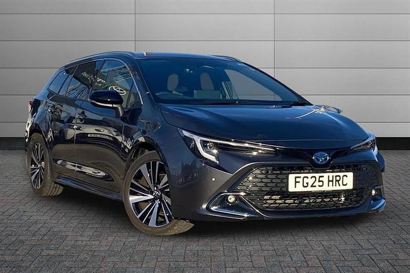 Grey Used 2025 Toyota Corolla Design Estate | £25,395 (Fair price) - Image 1/3