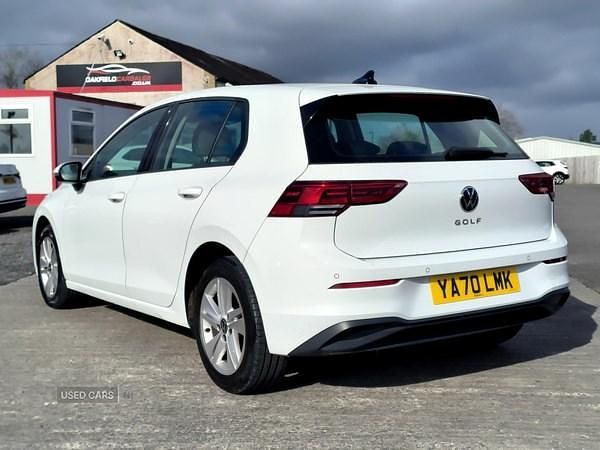 Used VW Golf VII Life 110 HP (80 kW) 2021 White Hatchback