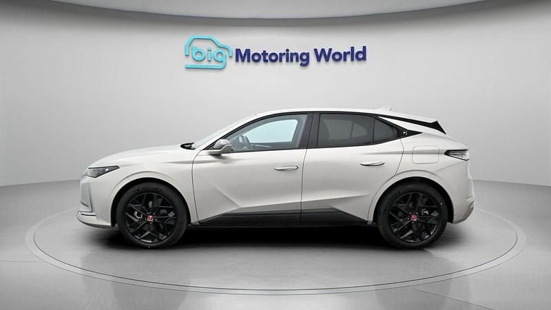 New DS Automobiles DS4 Performance 225 HP (165 kW) 2025 SUV