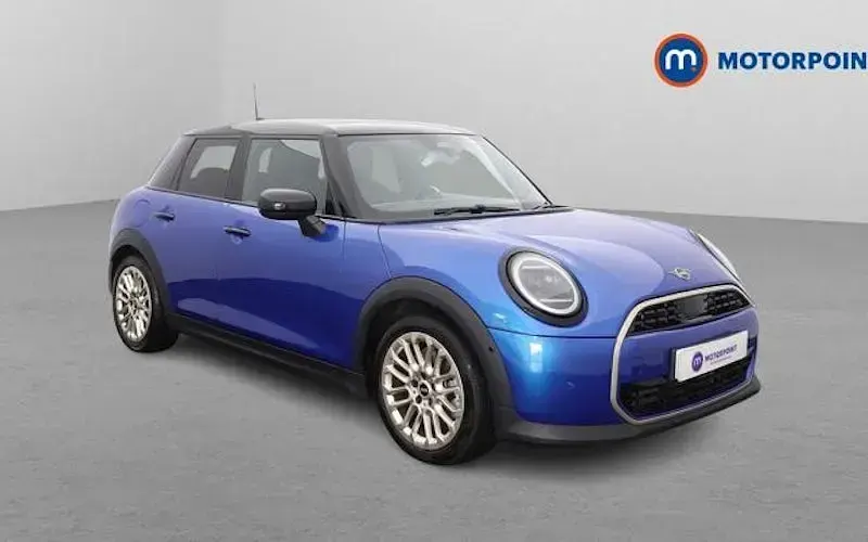 Used Mini Cooper Exclusive 114 kW (156 HP) 2025 Hatchback
