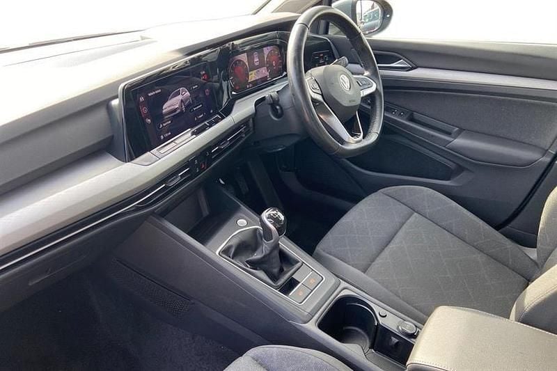 Used VW Golf VIII Life 150 HP (110 kW) 2022 Grey Hatchback