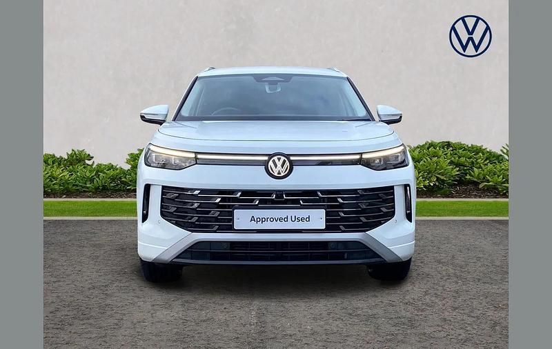 Used VW Tayron Elegance 148 HP (108 kW) 2025 White SUV