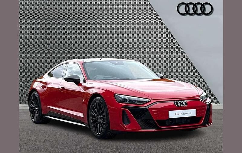 Used Audi e-tron GT quattro Comfort 369 kW (503 HP) 2025 Red Sedan