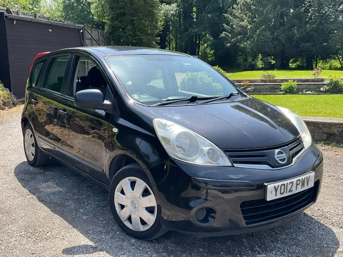 Used Nissan Note Visia 90 HP (66 kW) 2012 Black Hatchback