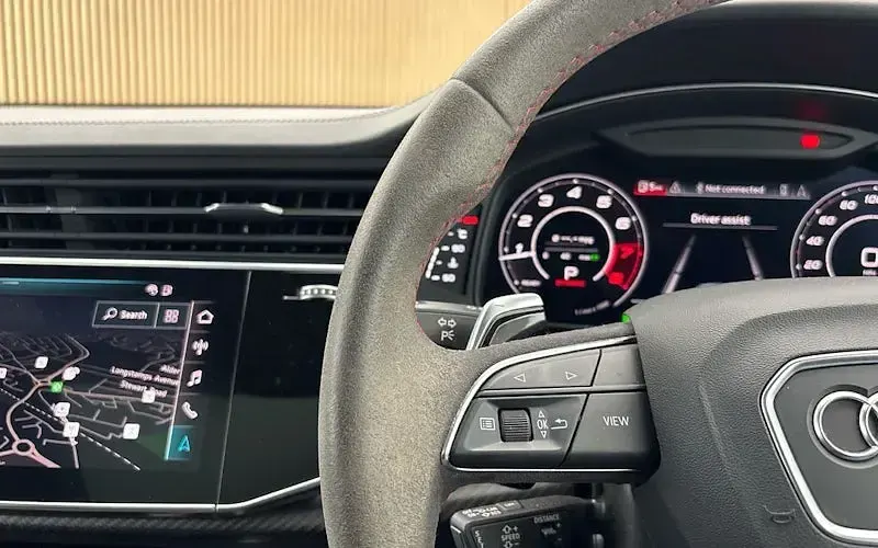 Used Audi Q8 Advanced 600 HP (441 kW) 2020 Black SUV