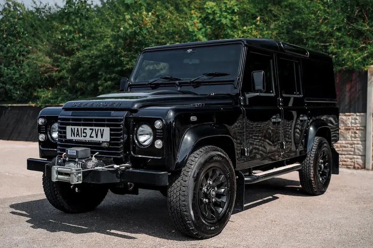 Used Land Rover Defender 2015 Black Estate