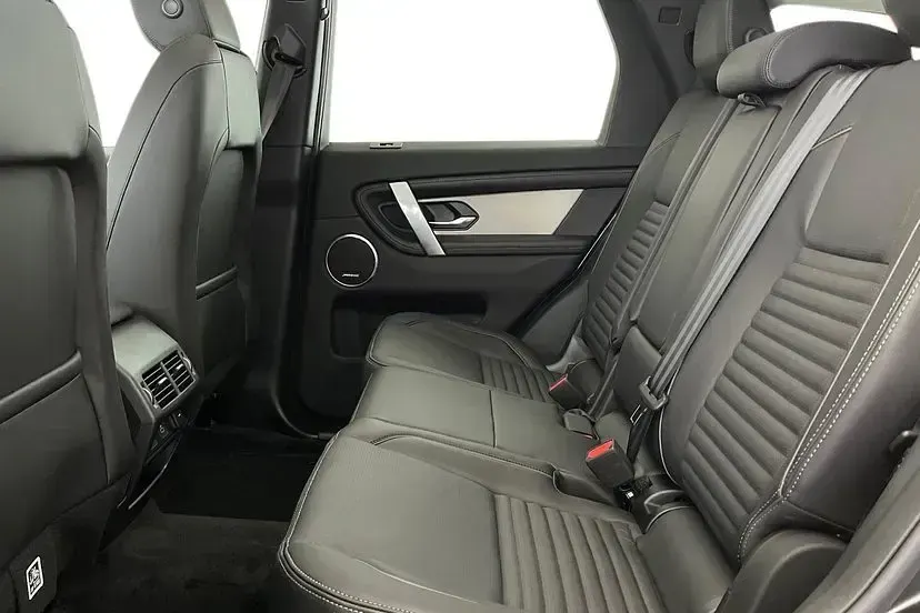 Used Land Rover Discovery Sport SE Dynamic 204 HP (150 kW) 2025 Unknown SUV