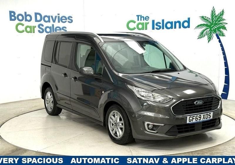 Grey Used 2019 Ford Tourneo Titanium MPV | £14,500 (Fair price) - Image 1/4