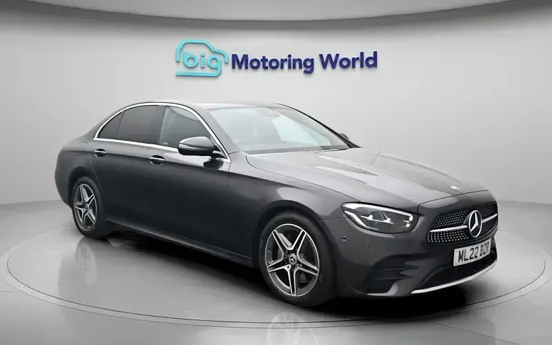 Used Mercedes E200 AMG line 200 HP (147 kW) 2022 Grey Sedan