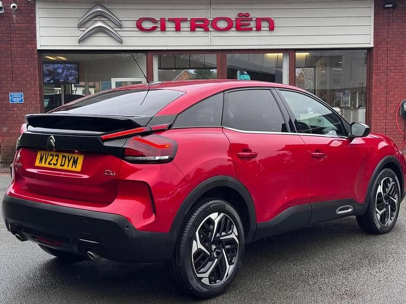 Used Citroën C4 PureTech 127 HP (93 kW) 2023 Red SUV