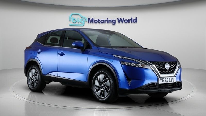 Used 2023 Nissan Qashqai Acenta Premium SUV | £19,800 (Good price) - Image 1/4