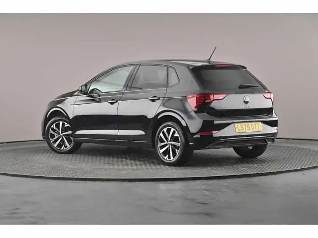 Used VW Polo 95 HP (69 kW) 2025 Hatchback