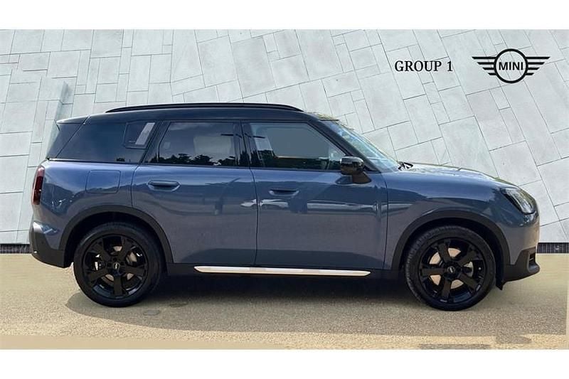 Usado Mini Countryman Exclusive 218 CV (160 kW) 2025 Azul SUV