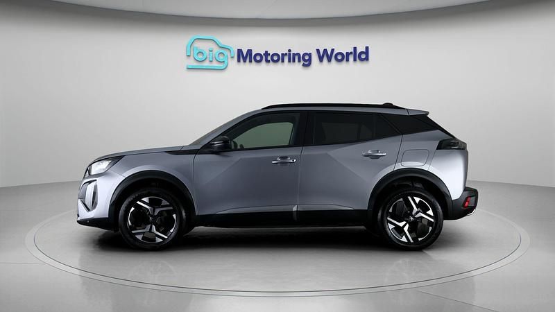 Used Peugeot 2008 Allure 129 HP (94 kW) 2023 Grey SUV