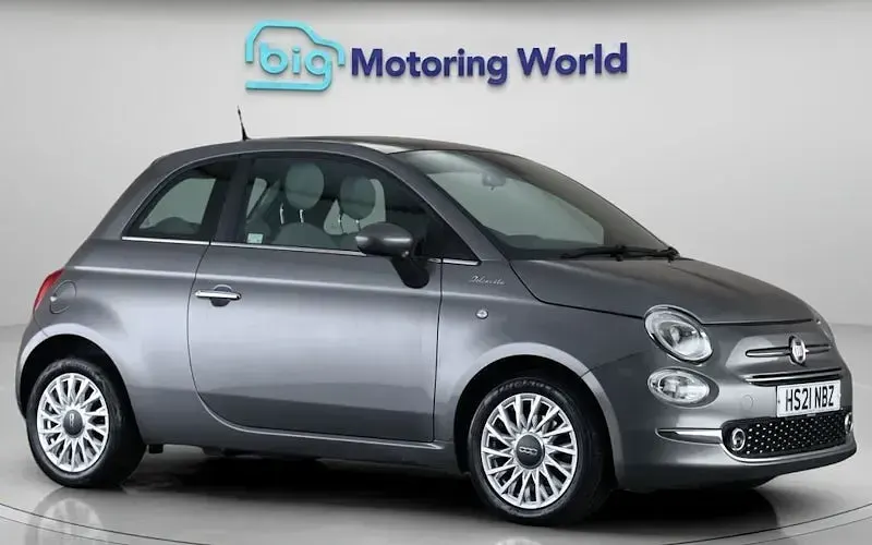 Used Fiat 500 Dolcevita 69 HP (50 kW) 2021 Hatchback