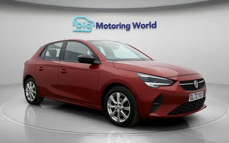 Używany Vauxhall Corsa Design Edition 75 KM (55 kW) 2023 Czerwony Hatchback