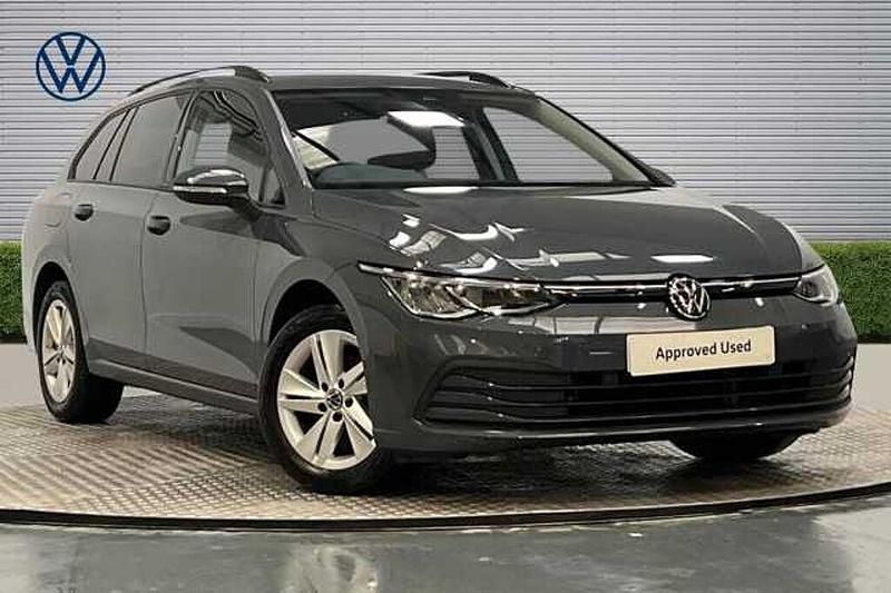 Used VW Golf VIII Life 130 HP (95 kW) 2022 Grey Estate
