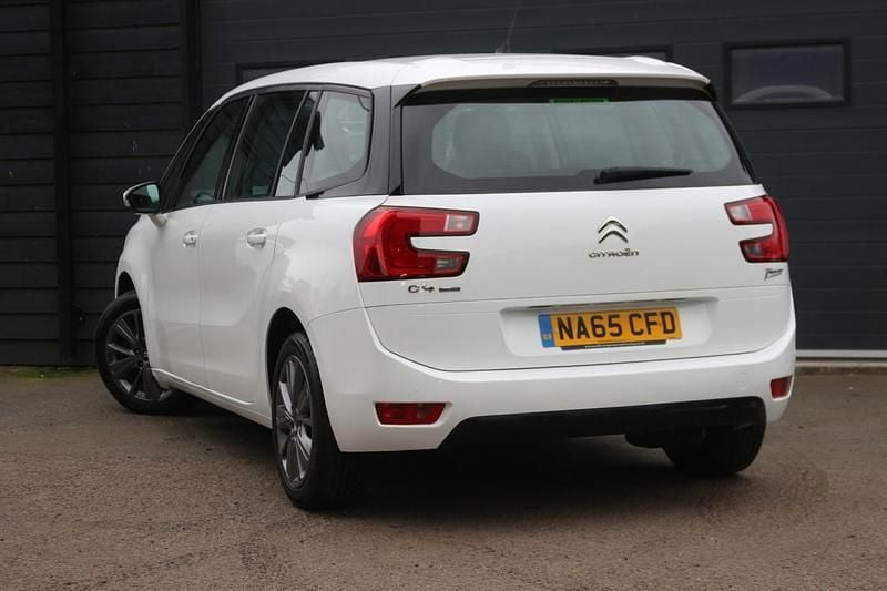 Used Citroën Grand C4 Picasso SELECTION 2015 White MPV