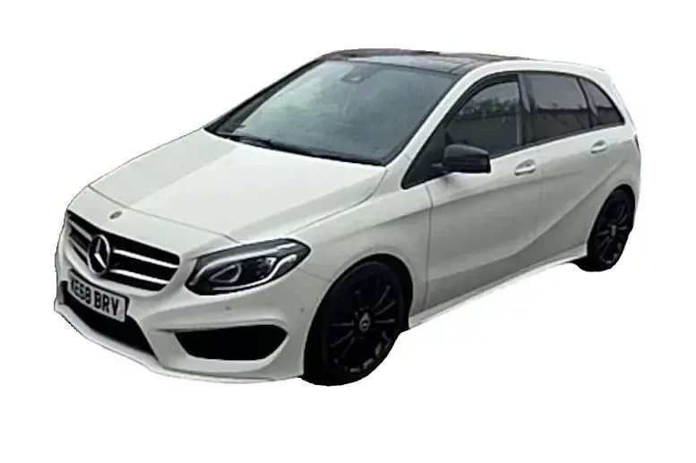 Used Mercedes B180 AMG Line Premium Plus 109 HP (80 kW) 2018 White Hatchback