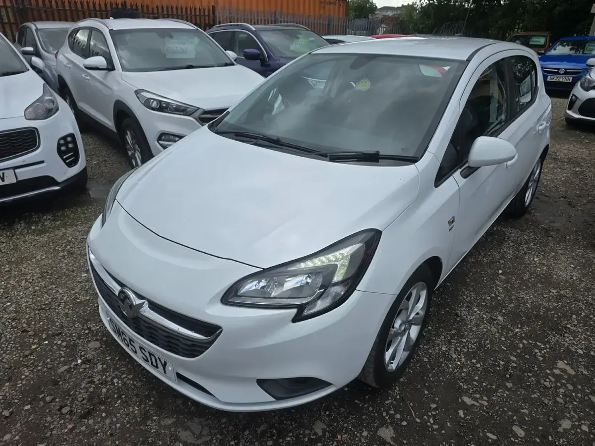 Used Vauxhall Corsa 2015 White Hatchback