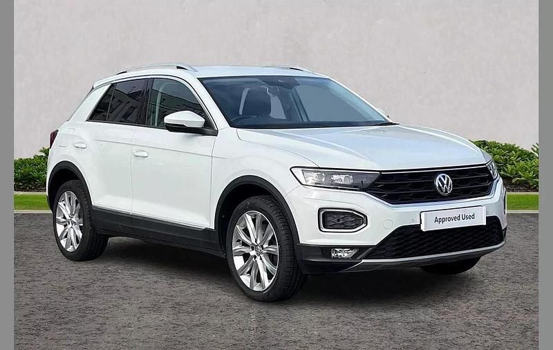 White Used 2018 VW T-Roc SEL SUV | £15,990 (Fair price) - Image 1/4