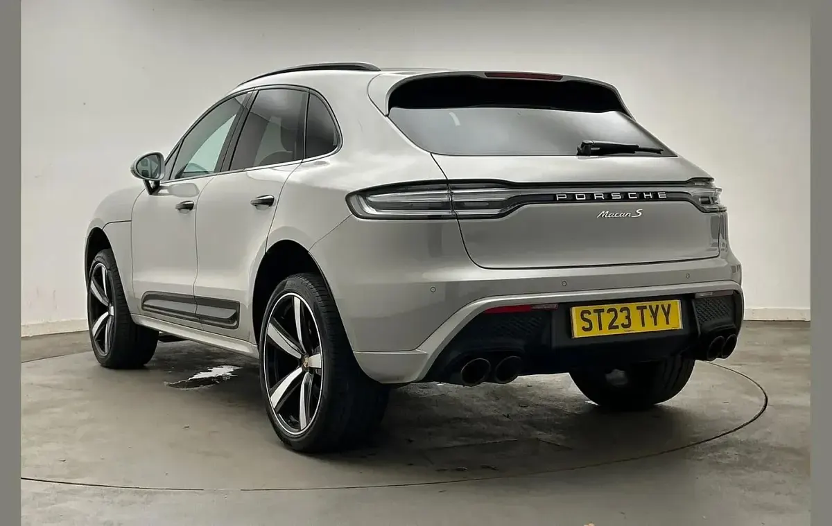 Used Porsche Macan S 374 HP (275 kW) 2023 Grey SUV