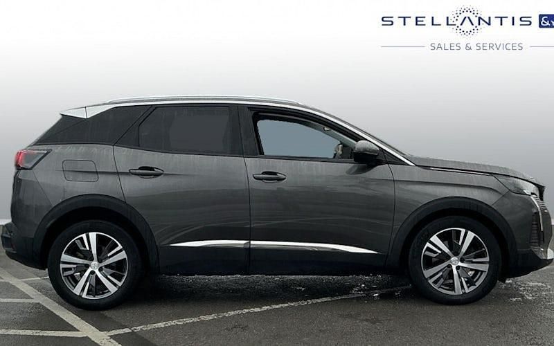 Used Peugeot 3008 Allure Premium 131 HP (96 kW) 2022 Estate