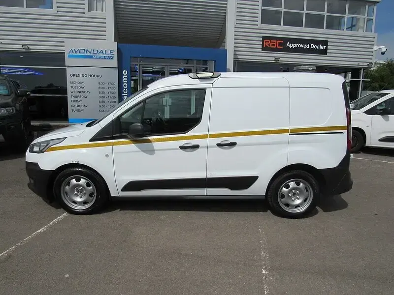 Used Ford Transit 100 HP (73 kW) 2020 White Van