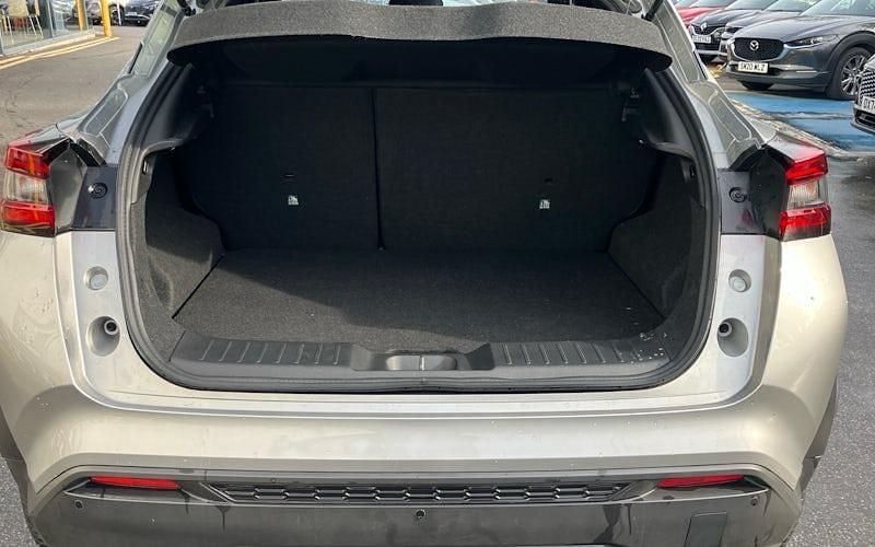 Used Nissan Juke N-Connecta 114 HP (83 kW) 2025 Silver SUV