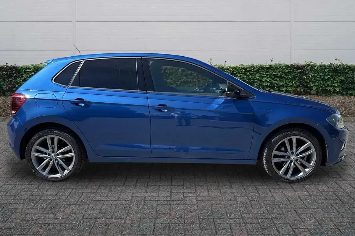 Used VW Polo SEL 115 HP (84 kW) 2020 Blue Hatchback