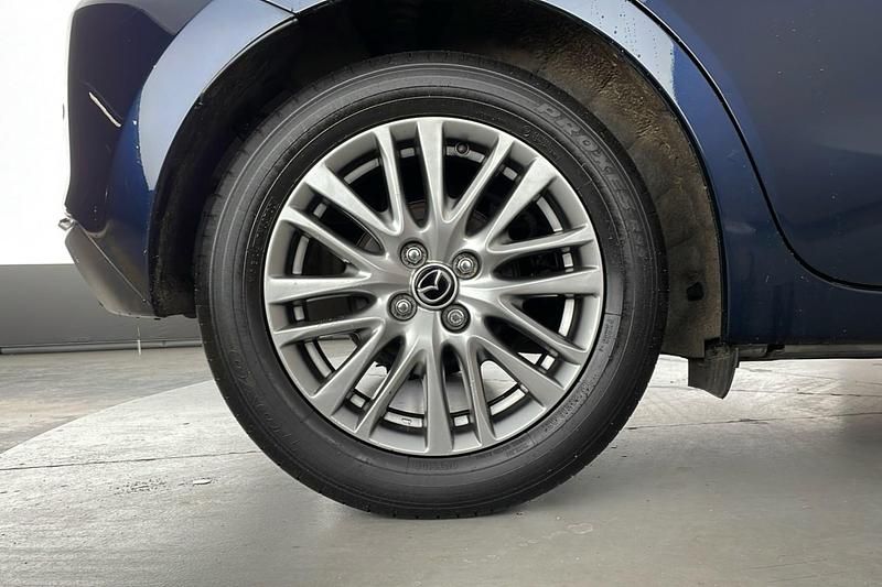Used Mazda 2 Inclusive 90 HP (66 kW) 2022 Blue Hatchback