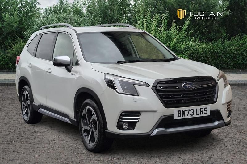 White Used 2024 Subaru Forester Premium SUV | £26,899 (Expensive) - Image 1/4