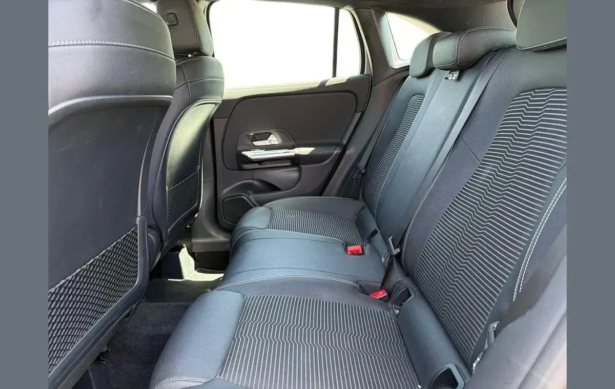 Used Mercedes GLA200 161 HP (118 kW) 2020 Grey SUV