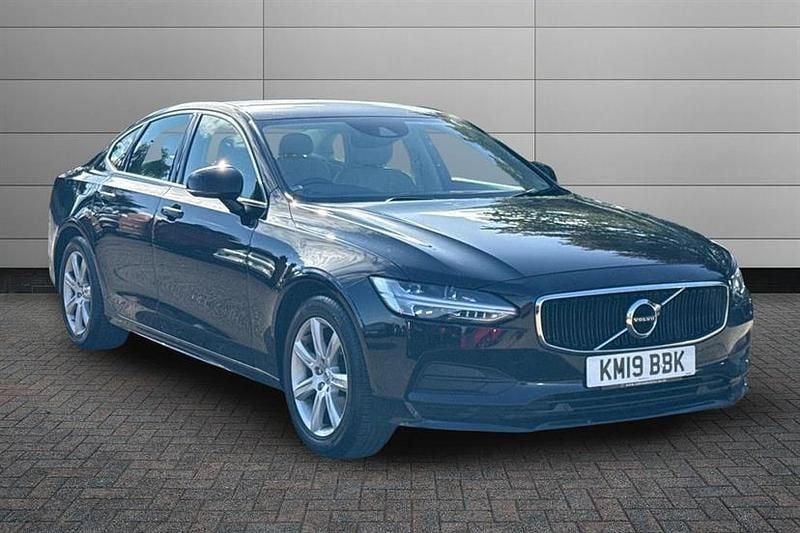 Onyx black Used 2019 Volvo S90 Momentum Sedan | £12,990 (Fair price) - Image 1/2