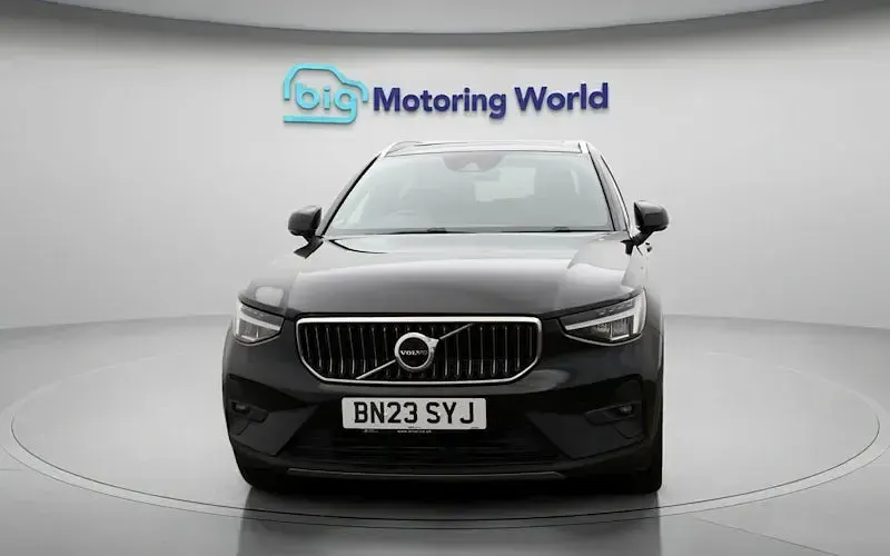 Usado Volvo XC40 Ultimate 262 HP (192 kW) 2023 Preto SUV