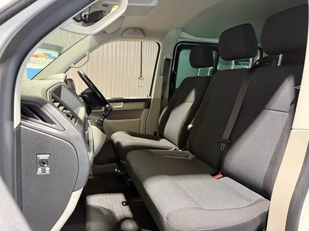 Used VW Transporter Highline 2018 White Van