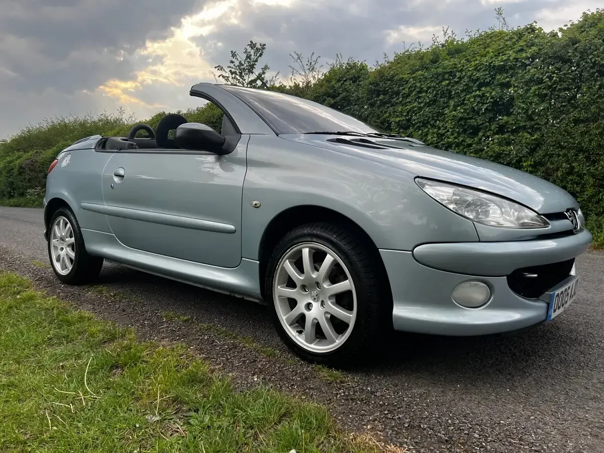 Używany Peugeot 206 Sport 2005 Srebrny Kabriolet