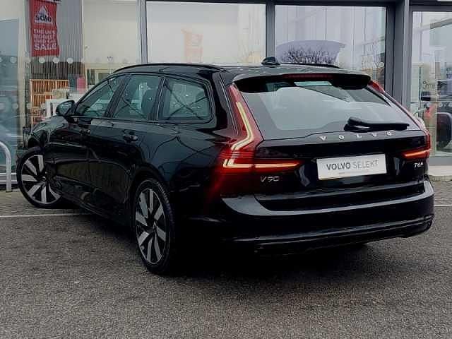 New Volvo V90 Plus 350 HP (257 kW) 2025 Metallic  platinum grey Estate