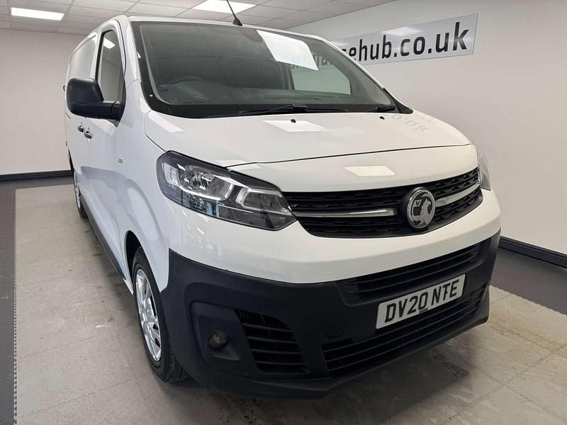 Used Vauxhall Vivaro S 120 HP (88 kW) 2020 White MPV