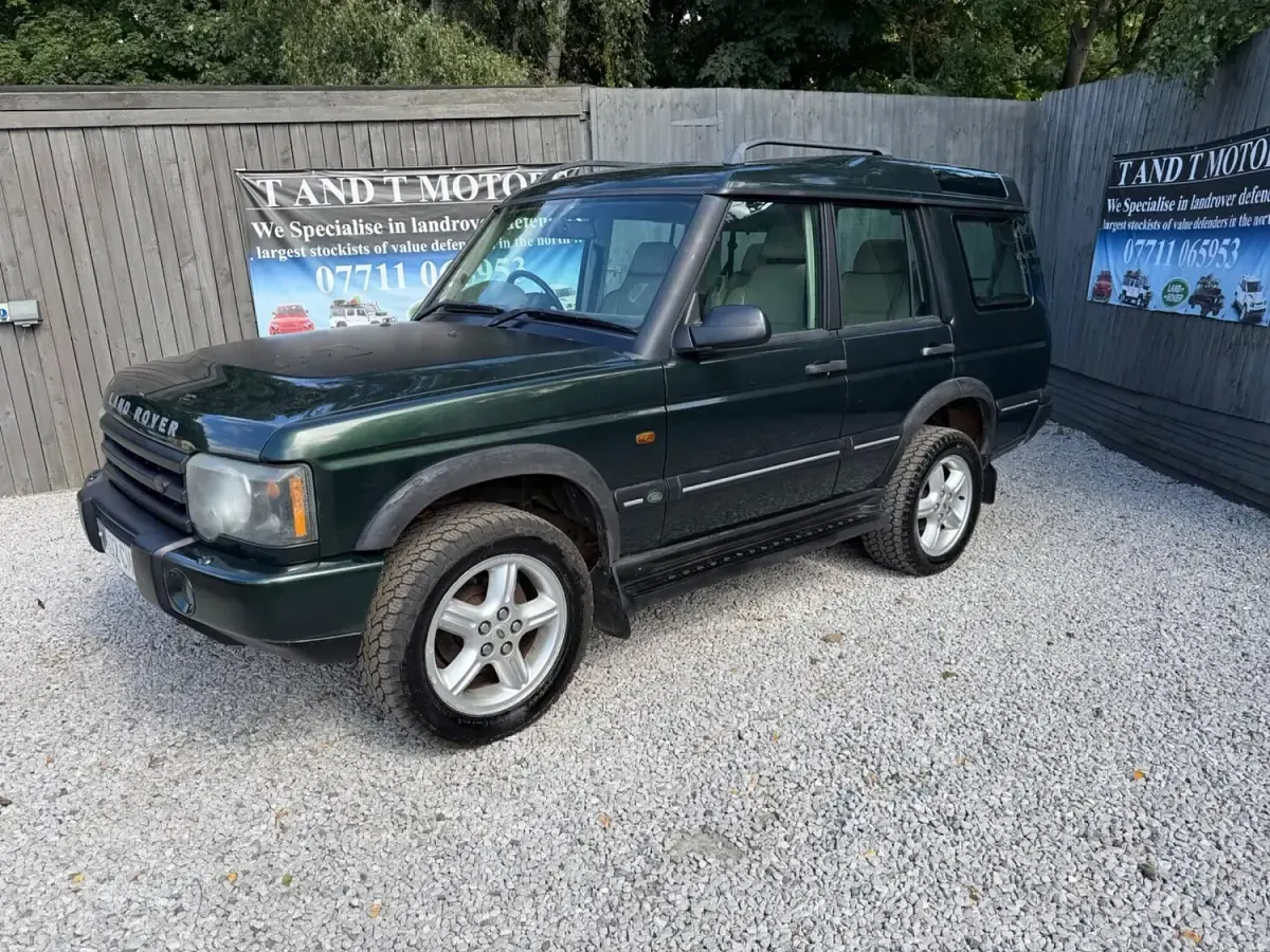 Used Land Rover Discovery 2 135 HP (99 kW) 2002 Green SUV