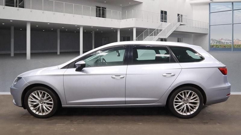 Used Seat Leon SE Dynamic 2018 Silver Estate