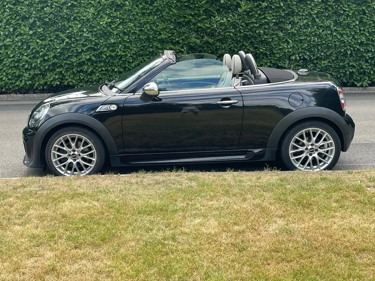 Used Mini Cooper S Roadster 184 HP (135 kW) 2015 Black Cabriolet