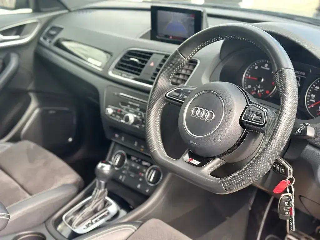 Used Audi Q3 Black Edition 150 HP (110 kW) 2017 Grey SUV