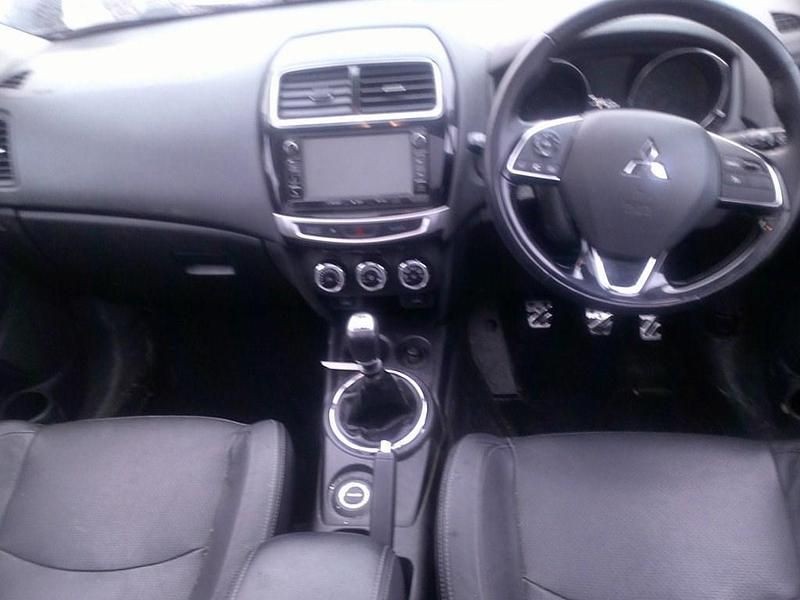 Used Mitsubishi ASX 112 HP (82 kW) 2016 Red SUV