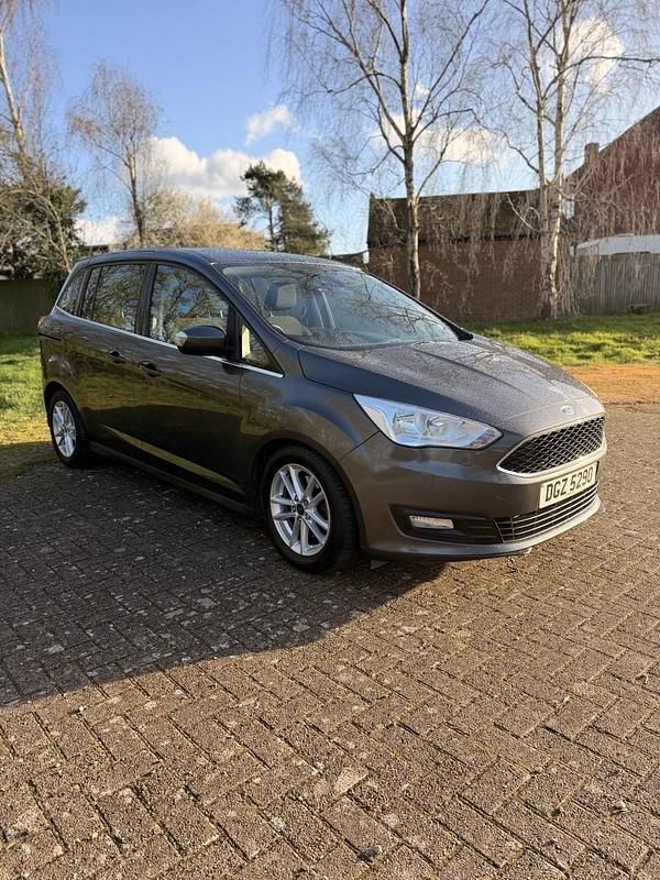 Used Ford Grand C-Max Zetec 120 HP (88 kW) 2016 Grey MPV