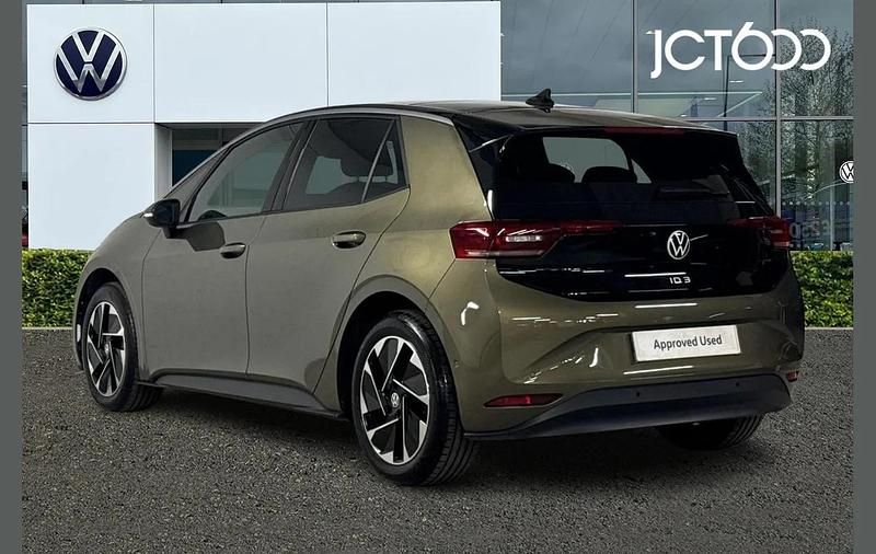Used VW ID.3 Pro 147 kW (200 HP) 2025 Green Hatchback